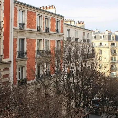 Apartment Beautiful Renovated In Paris